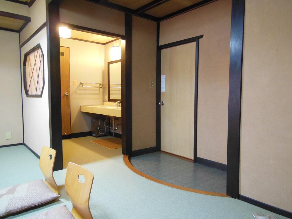 Oyado Hayakawa Hotel Toyooka  Room photo